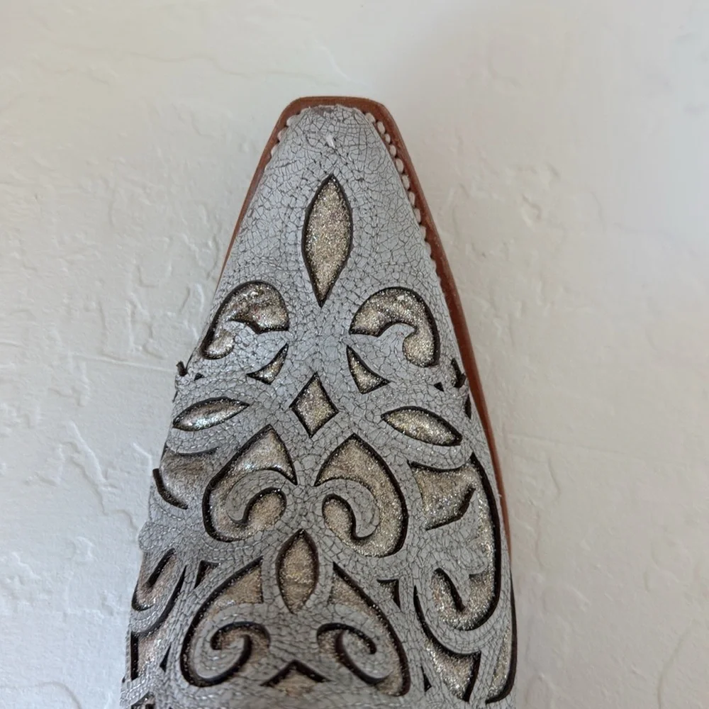 Ariat Women's Cutout Ankle Booties in Cream - Picture 2 of 10